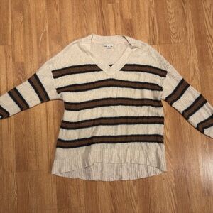 American Eagle Outfitters Beige and Brown V-Neck Sweater